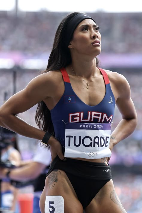 Female Sprinter, Heptathlon, Athletics Track, Olympic Swimmers, Track And Field Athlete, Olympic Athletes, Summer Games, Gym Inspiration, Man Up