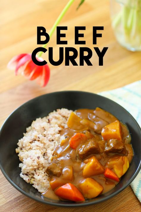 Golden Curry Recipe Beef, Japanese Curry Recipe Beef, Chinese Beef Curry Recipe, Korean Curry Recipe, Beef Curry Recipe Easy, Chinese Beef Curry, Japanese Beef Curry, Japanese Curry Recipe, Spicy Miso Ramen Recipe