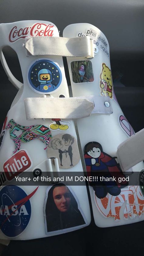 IM FINALLY DONE WITH MY SCOLIOSIS BRACE YAYAYAYAYA!! also what do I do with it now...... Scoliose Braces, Back Brace Outfits, Back Brace, Spine Surgery, Cute Laptop Stickers, Gift Inspo, Swag Girl Style, Phil Lester, Mobility Aids