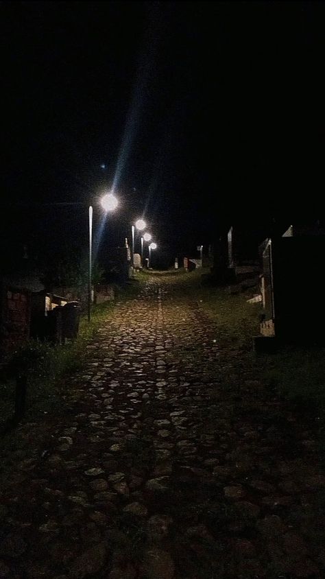 Cemitério à noite em Paraty(Brasil).
Cemetery at night in Paraty(Brazil). Graveyard At Night Aesthetic, Cemetery Aesthetic Night, Graveyard Aesthetic Wallpaper, Dark Graveyard Aesthetic, Graveyard Wallpaper, Cemetery Aesthetic, Graveyard Aesthetic, Graveyard At Night, Cemetery At Night