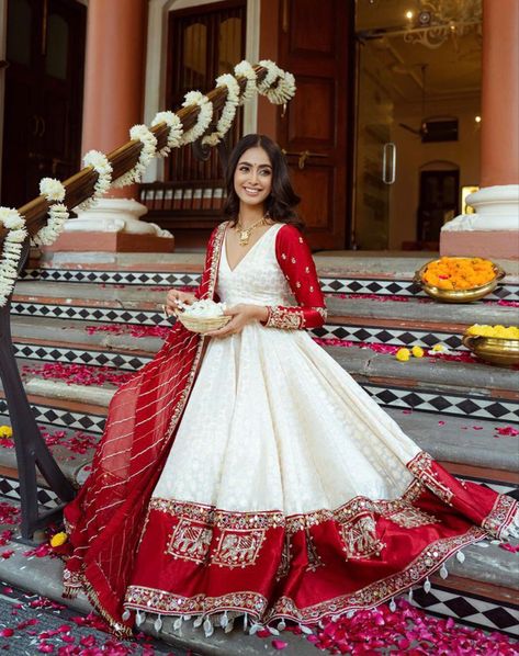 Indian Aesthetics | Traditional Poses Traditional Poses, Good Haircut, Best Indian Wedding Dresses, Red Anarkali, Indian Bridesmaid Dresses, Latest Bridal Lehenga, Trendy Outfits Indian, Long Gown Design, Lehenga Designs Simple