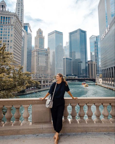 Chicago Places To Visit, Chicago Instagram, Chicago Bean, Skydeck Chicago, Chicago Vacation, Places In Chicago, Chicago Aesthetic, Chicago Pictures, Chicago Outfit