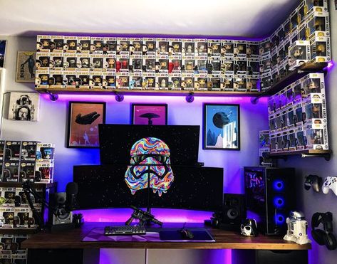 Game Room Desk, Funko Display Ideas, Funko Pop Display Ideas, Funko Pop Shelves, Desk Idea, Games Room Inspiration, Funko Pop Display, Nerd Room, Best Gaming Setup