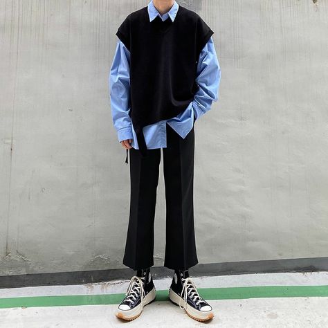 Outfit Cowok Korea, Korean Boy Outfit, Outfit Cowok, Vest Outfits Men, Black Knitted Vest, Knit Vest Outfit, Korean Street Fashion Men, Sweater Outfits Men, Sweater Vest Outfit