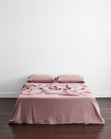 Lavender 100 Flax Linen Sheet Set #Ad , #Set, #Sheet, #Linen, #Flax, #Lavender Cali King Bed, Lavender Bedding, Bed Threads, King Single Bed, Pink Sheets, Linen Sheet Sets, Superking Bed, Linen Storage, Linen Sheets