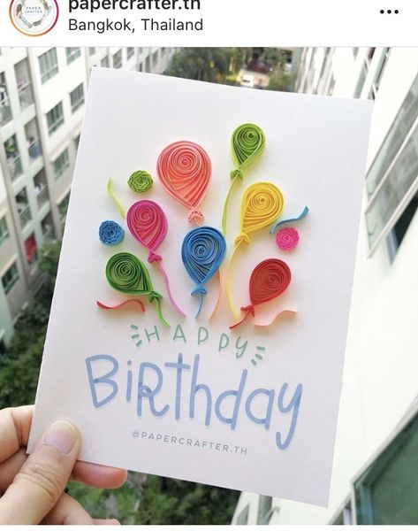 Paper Craft Greeting Cards, Quilling Birthday Cards, Quilling Videos, Diy Quilling Crafts, Handmade Greeting Card Designs, Happy Birthday Cards Diy, Paper Quilling For Beginners, Paper Quilling Cards, Origami And Quilling