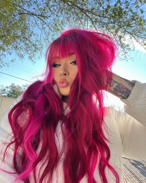 Fox Hair Color, Gemini Hair, Magenta Hair, Hot Pink Hair, Fox Hair, Arctic Fox Hair Color, Red Hair Inspo, Cute Hair Colors, Dyed Hair Inspiration