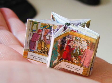 Carousel Book, Pop Book, Luxury Packaging Design, Book And Magazine Design, Night Before Christmas, Interactive Cards, Up Book, Pop Up Book, Miniature Books