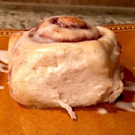 School Cafeteria Rolls Recipe, Lunch Lady Cafeteria Rolls, School Cafeteria Cinnamon Roll Recipe, School Cafeteria Desserts, School Lunch Cinnamon Rolls, Cafeteria Breakfast Ideas, Lunchroom Cinnamon Rolls, Lunch Room Recipes School, Cafeteria Rolls Recipe School Lunch