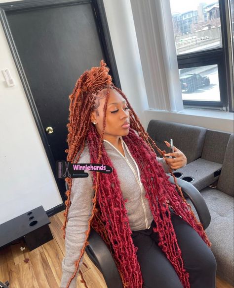 Red And Pink Soft Locs, Brown And Pink Faux Locs, Burgundy Faux Locs Black Women, Pink Soft Locs, Soft Locks, Butterfly Locks, Weave Hairstyles Braided, Soft Locs, Cute Hair Colors