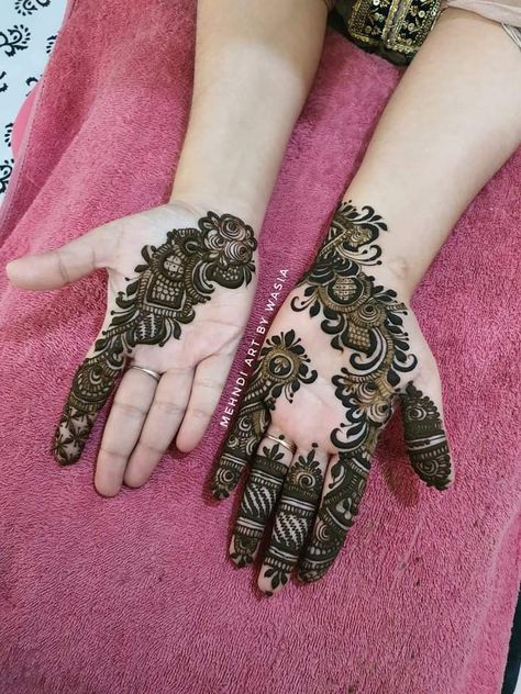 Easy Mehendi Designs, Easy Mehendi, Mehedi Design, Beautiful Henna, Stylish Mehndi, Stylish Mehndi Designs, Beautiful Henna Designs, Mehndi Designs Front Hand, Best Mehndi Designs