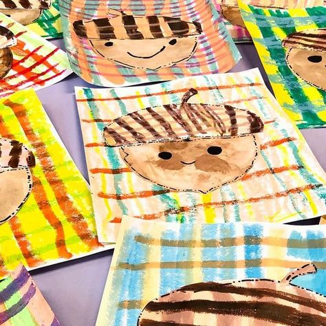 Joel Scholten on Instagram: "Kindergarten Plaid Acorns For more information on this lesson, check out my reels! #artteachersofinstagram #artteachersofig #elementaryart #easyart #easycraft #primaryart #studentwork #studentartwork #kindergartenart #kindergarten #artonacartapproved #proudteacher #proudartteacher #teachergram #teachersofinstagram #kidsart #kidart #studentart #mystudentsrock #elementaryarteducation #elementaryartlessons #plaid" Fall Art Projects For First Grade, Patterning Art Grade 1, Fall Art For Kindergarteners, Fall Art Projects For Kids September, Autumn Art For Kindergarten, Kinder Fall Art Projects, October Art Projects For Kindergarten, Autumn Elementary Art Projects, 2nd Grade September Art