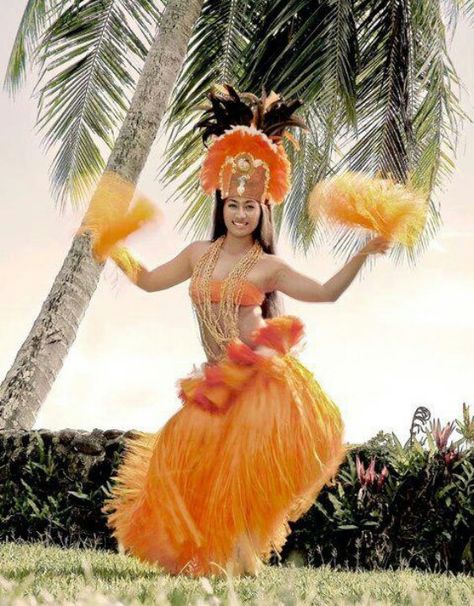 Polynesian Dance Tahitian Costumes, Tahitian Dance, Polynesian Dance, Hawaiian Woman, Hawaiian Dancers, Polynesian Islands, Hula Dance, World Dance, Hula Dancers