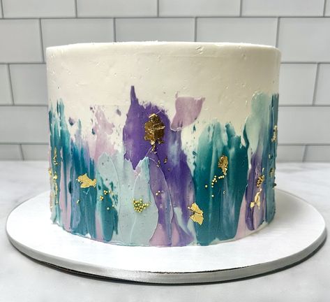 Artistic brush strokes, but make it cake 💜  #cakeart #kupcakekitchen #wantcake #artisticcakes #cakeinspiration #artisticcake #cakedesigner #designercakes #customcakes #cakecakecake #cakelove #cakeartist #beautifulcakes #amazingcakes #cakeforhim #cakeforher #cakeforwomen #cakeformen #santaclarita #santaclaritavalley #scv #scvcakes #scvfoodies #scvsmallbusiness #santaclaritafoodies Smudge Cake, Wicked Cake, Artistic Cake, It Cake, Easy Cake, Cake Decoration, Cake Inspiration, Cake Art, Custom Cakes