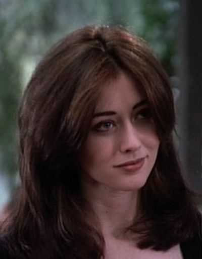 Brenda Walsh, Shannen Doherty, Beverly Hills 90210, Short Hair Brenda 90210 Hair, Shannen Doherty 90210, Brenda Beverly Hills 90210, Shannen Doherty Hair, Shannon Doherty Hair, 90210 Hairstyles, Shannen Doherty 90s, Beverly Hills 90210 Brenda, Brenda 90210