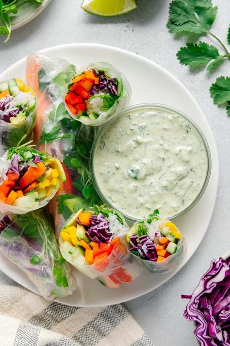 Vegetable Summer Rolls, Summer Rolls Vegetarian, Rainbow Summer Rolls, Summer Rolls Dipping Sauce, Summer Roll Peanut Sauce, Summer Rolls Vegan, Raw Vegan Rice Paper Rolls, Summer Rolls Recipe, Summer Roll