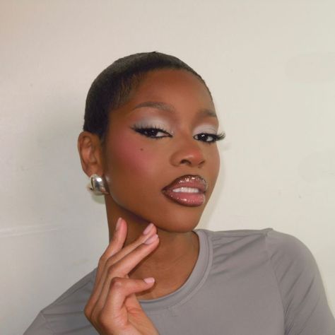 Makeup For Black Skin, Cool Makeup Looks, Dope Makeup, Cute Makeup Looks, Creative Makeup Looks, Dark Skin Makeup, Makeup Obsession, Makeup For Black Women, Editorial Makeup