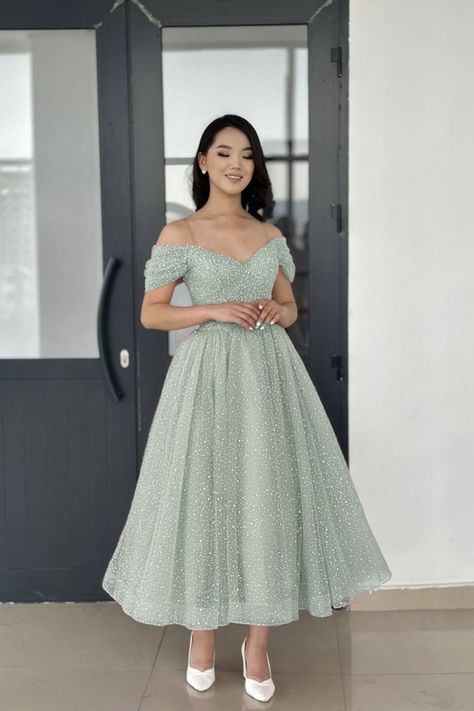 Dusty Sage Midi Bridesmaid Dress Frocks For Women Party, Midi Dress Classy, Rose Prom Dress, Bridesmaid Dresses Dusty Sage, Wedding Dresses Men Indian, Fashion Show Dresses, Midi Bridesmaid Dress, Simple Frocks, My Wedding Dress