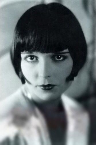 1920s Bob, Hairstyles 1920, Colleen Moore, 1920s Hair, Louise Brooks, Athletic Hairstyles, 1920s Flapper, Lost Girl, Bob Styles