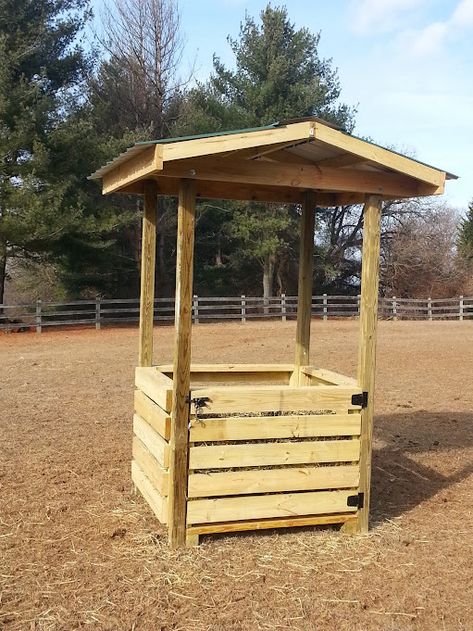 Hay Feeders - Far From the Usual Square Bale Hay Feeder, Hay Hut, Goat Treats, Horse Water Trough, Equine Facility Design, Diy Hay Feeder, Homemade Goat Cheese, Goat Feed, Hay Feeder For Horses