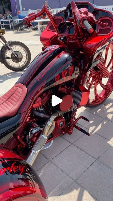 Barry on Instagram: "Bad Ass Camtech trike!! #trike #bigwheelbagger #motorcycle #daytonabikeweek2024 #southerncomfortcustoms #1badglide #baggernation  #bikers #daytona" Custom Trikes Motorcycles, Custom Trikes For Sale, Motorcycle Trike Kits, Trike Harley, Trike Chopper, Harley Davidson Trike, Bagger Motorcycle, Custom Trikes, Big Wheels