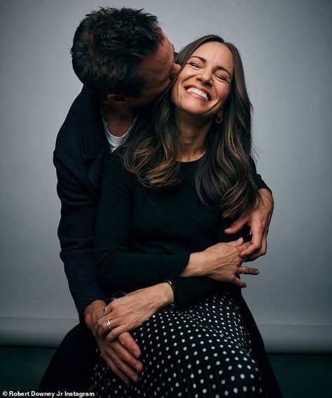 Robert Downey Jr Wife, Susan Downey, Silly Photos, Man And Wife, The Love Club, Marvel Actors, Downey Junior, Robert Downey, Smiles And Laughs