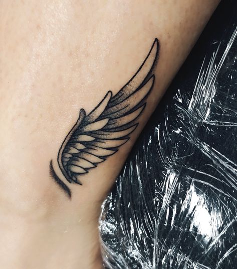 Wrist Wings Tattoo, Letter Cover Up Tattoo, Feather Tat, 2024 Tattoo, Side Wrist Tattoos, Tiny Tats, Angel Wings Tattoo, Wing Tattoo, Angel Tattoo Designs