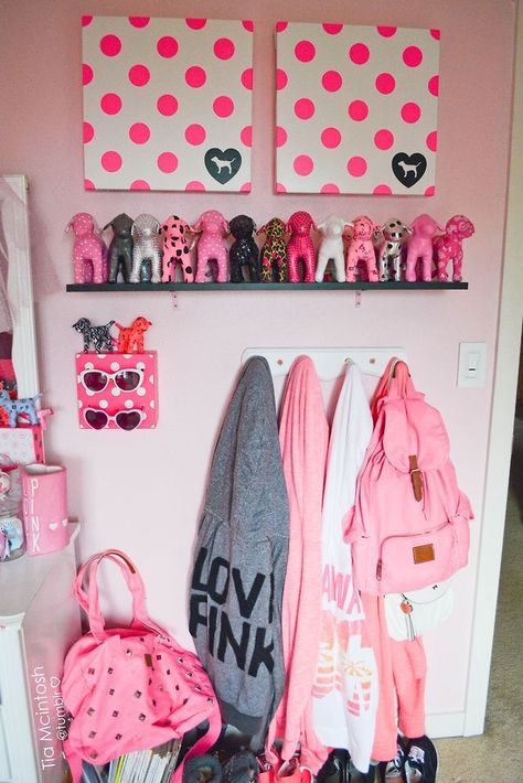 I can do this with the ikea dog butt hooks, then paint them to look like the PINK dog logo! Victoria Secret Bedroom, Pink Outfits Victoria Secret, Pink Room Decor, Pink Bedrooms, Girl Bedroom Designs, Secret Rooms, Girl Bedroom Decor, Pink Bedroom, Pink Room