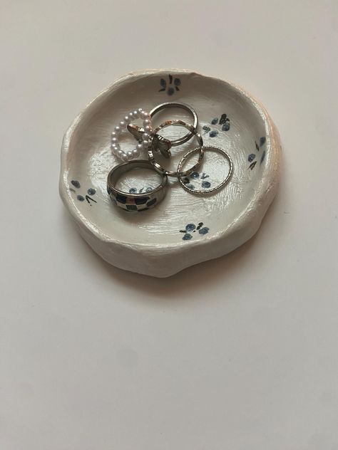 This a jewelry tray and I also made this item by hand and its painted by hand! Check out my shop! Pill Holder, Jewelry Tray, Jewelry Dish, Trinket Dish, Trinket Dishes, Blueberries, I Shop, Tray, Gifts