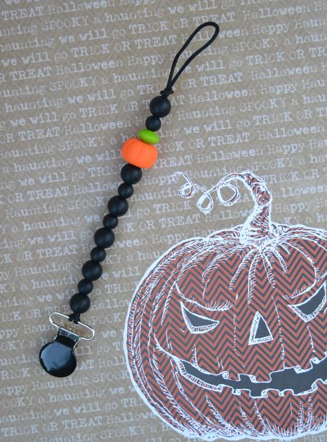 Beaded Pacifier Clip, Soother Clips, Silicone Teether, Pacifier Clip, Washer Necklace, Boutique, Halloween