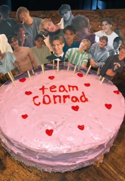 Tsitp Birthday Cake, Summer I Turned Pretty Food, Tsitp Cake, Team Bonrad, Team Connie, Chris Briney, Connie Baby, Team Conrad, Best Cake Ever