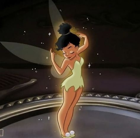 Black Tinkerbell Art, Black Disney Characters, Jaya Core, Black Characters Cartoon, Black Tinker Bell, Black Tinkerbell, Latina Cartoon Pfp, Black Disney Princess, Black Princess