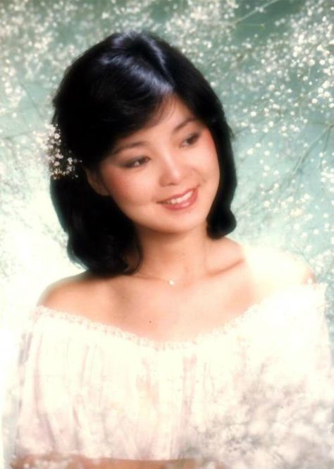 1981 HK Hong Kong Actress, Unforgettable Song, Brigitte Lin, Teresa Teng, 4 Sisters, Chinese Female, City Pop, January 29, Folk Song