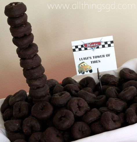 Cars Themed Desserts, Disney Cars Diy Party Decor, Disney Cars Themed Food, Cars Birthday Party Ideas, Disney Cars Birthday Party, Birthday Party Food Ideas, Auto Party, Spare Tires, Cars Birthday Party Decorations