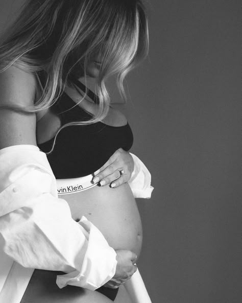 Maternity Photos Jeans Outfit, Women Pregnancy Photos, Black Outfit Maternity Shoot, Photos While Pregnant, Maternity Photo Shoot Ideas Calvin Klein, Calvin Klein Maternity Photoshoot Ideas, Maternity Pictures Calvin Klein, Maternity Calvin Klein Photoshoot, Maternity Pictures Button Down Shirt