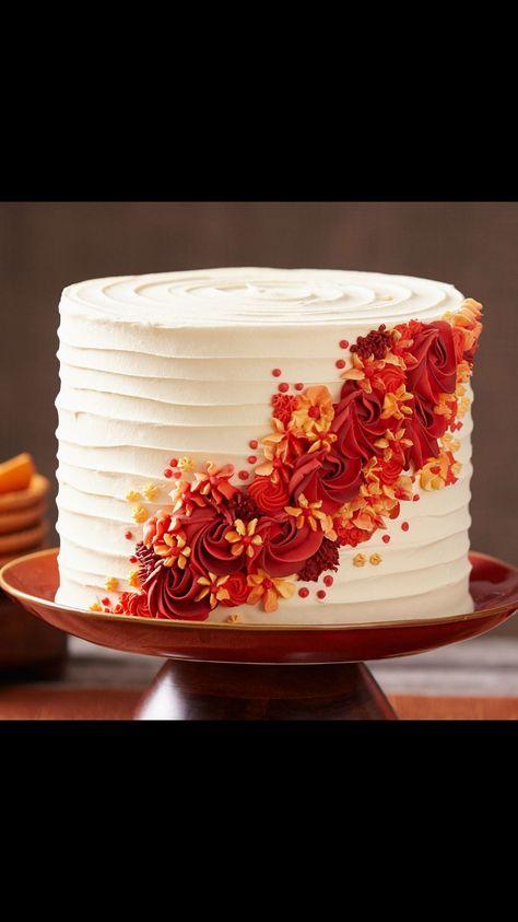 Fall Decorated Cake Ideas, Fall Bday Cake Ideas, Fall Cakes Birthday, Pretty Fall Birthday Cakes, Autumn Leaf Cake, Fall Cake Designs Birthday, Carrot Cake Design Ideas Birthday, Fall Rosette Cake, Fall Decorated Cakes Simple