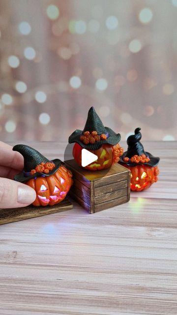 Svitlana/Kharkiv Ukraine💪🇺🇦 on Instagram: "Miniature Jack O' Lantern made of polymer clay🎃
I use a lantern that I ordered on Ali Express (I really thought the lantern would be smaller😅)
I baked the pumpkin and hat separately🙌
Full video on my YouTube channel SweetMiniDollHouse ✨️
#polymerclay #fimo #miniature #sweetminidollhouse #dollhouse #fimoclay #halloween #DIY #jackolantern" Diy Jackolantern, Halloween Clay, Mini Doll House, The Lantern, Polymer Clay Sculptures, How To Make Lanterns, Fimo Clay, Ali Express, Crafty Projects