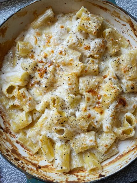 I Tried the Pasta Queen’s Italian Mac and Cheese Bake and It's a Classic | Kitchn Burrata Mac And Cheese, Classic Pasta Recipes, Trendy Dinner Recipes, Sicilian Pasta Recipes, Italian Cheese Sauce, Traditional Italian Pasta Recipes, Italian Mac And Cheese, Delicious Casseroles, The Pasta Queen