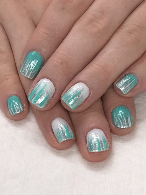 Green Waterfall Nails, Teal Sns Nails Colors, Waterfall Nail Designs Glitter, No Chip Nails Designs Summer, Teal Easter Nails, Teal Toes Nails, Turquoise Beach Nails, Teal Wedding Nails, Spring Nails Teal