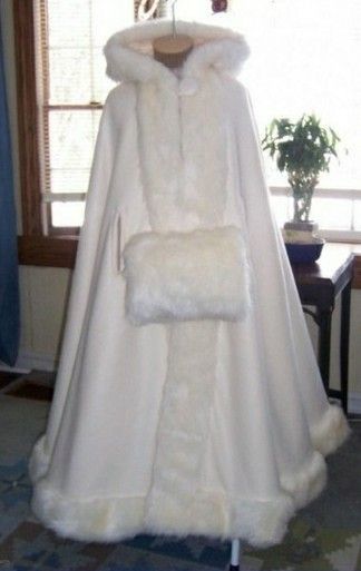 Fur Wedding Cape, Winter Wedding Coat, Wedding Cloak, Wedding Coat, Wedding Fur, Wedding Cape, Bridal Wrap, Bridal Cape, Winter Wedding Ideas