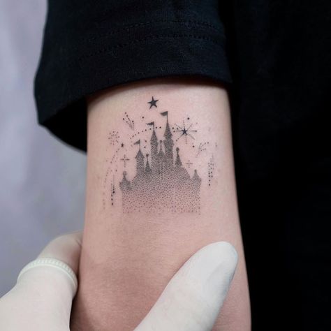 Magic Kingdom Tattoo, Kingdom Tattoo, Tiny Disney Tattoo, Disney Castle Tattoo, Illustrative Tattoos, Illustrative Tattoo, Castle Silhouette, Korean Tattoo Artist, Castle Tattoo