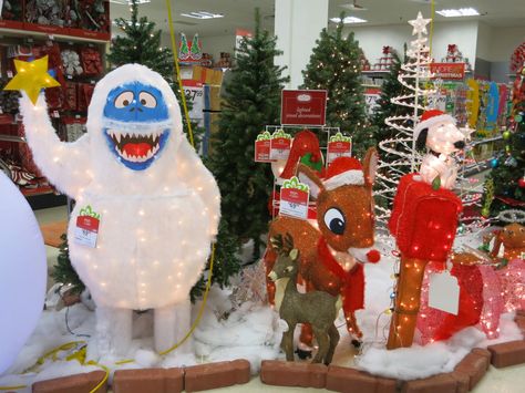 Decorating you home for the holidays with Kmart, get the best decorations for less. #BestDressedHome #ad Rudolph Red Nosed Reindeer, Rudolph Christmas, Colonial Christmas, Christmas Yard Decorations, Peanuts Christmas, Christmas Decorations Diy Outdoor, Christmas Yard, Tree Sculpture, Rudolph The Red