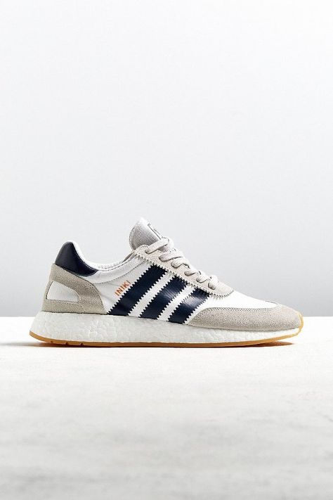 Retro Sneakers Mens, Iniki Adidas, Sneaker Head Men, Snicker Shoes, Adidas Iniki, Sneaker Trends, Minimal Shoes, Black Tennis Shoes, Tennis Shoes Outfit