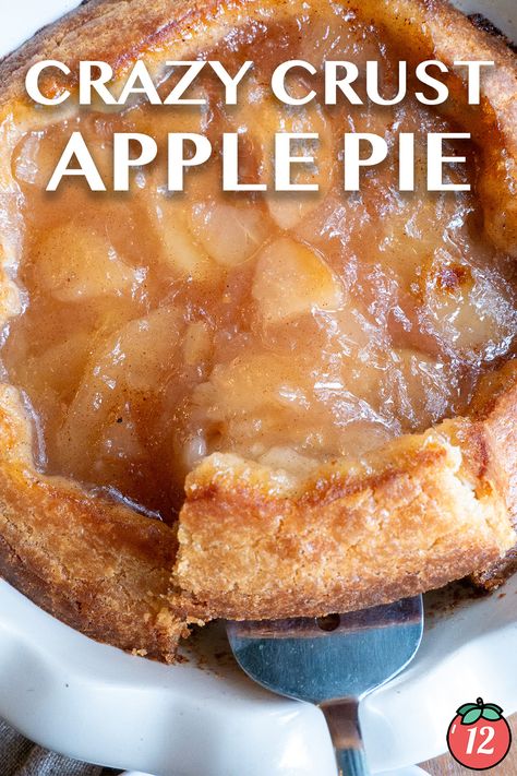 Easy Crazy Crust Apple Pie, Pie That Makes Its Own Crust, Pie Dish Desserts, English Apple Pie, Pumpkin Apple Pie Recipes, Crazy Pie Crust, Crustless Pies Recipes, Magic Melted Butter Pie Crust, Crazy Crust Apple Pie