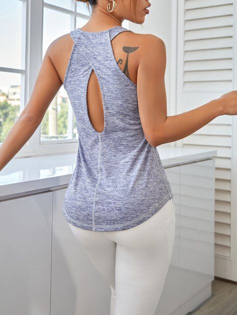 Sports Tank Top, Lululemon Outfits, Sports Wear Women, Fitness Wear Outfits, Swimsuit With Shorts, Workout Attire, Women Sports, Sport Tank Tops, Strapless Tops