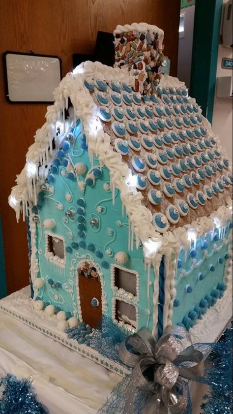 House for give a little life fundraiser Blue Gingerbread House, Gingerbread House Ideas, Gingerbread Christmas Tree, Gingerbread House Cookies, Beautiful Horse Pictures, Gingerbread House Decorations, Little Life, Christmas Gingerbread House, A Little Life