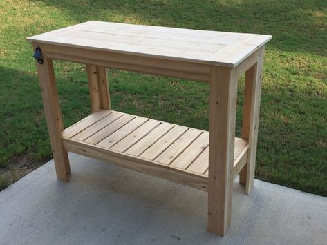 Grilling table made from Cedar 1x4 and 1x6 boards Grilling Table, Diy Decks, Grill Diy, Table Grill, Backyard Grill, Craft Table Diy, Kitchen Bar Table, Grill Table, Backyard Furniture