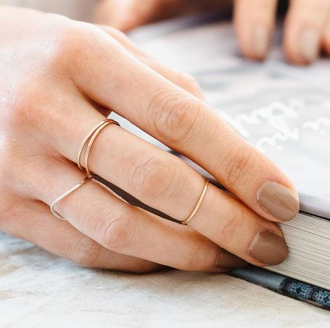 A beautiful showcase of Nikki's craftsmanship.⁠ ⁠ Skinny rings in 9ct gold, hand-made to order in recycled gold.⁠ These are great to stack and combine, and comfortable for everyday wear.⁠ ⁠.⁠ .⁠ .⁠ #skinnyrings #ethicallymade #handmadejewellery #nikkistarkjewellery⁠ Mid Finger, White Gold Diamond Wedding Rings, Mid Rings, Mid Finger Rings, Midi Rings Gold, Simple Rings, Knuckle Ring, Diamond Solitaire Necklace, Midi Ring