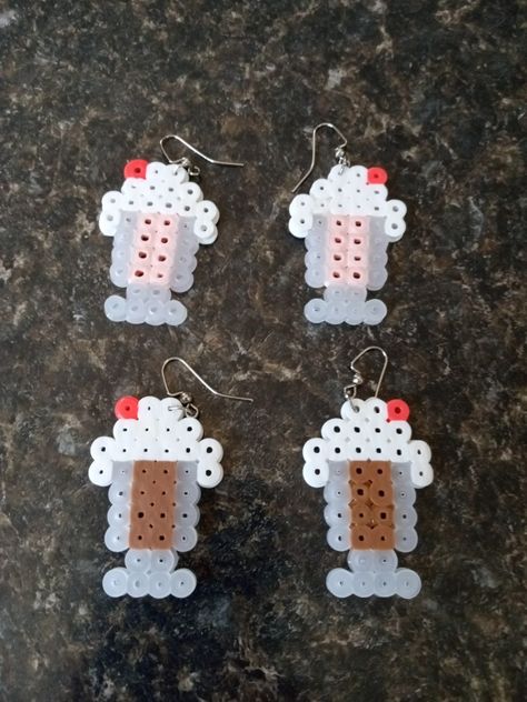 Fun Fusion Beads Ideas, Mini Food Perler Beads, Perler Beads Ideas Easy Cute Food, Peeler Beads Earrings, Earring Perler Beads, Boba Perler Bead Pattern, Cute Mini Perler Bead Ideas, Mini Perler Bead Patterns Easy, Perler Bead Food Patterns