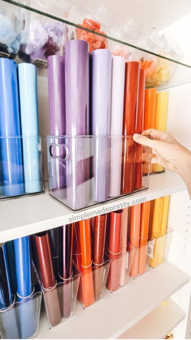 Cheap Cricut Craft Room Organization Ideas Circuit Room Organization, Organization For Cricut Supplies, Cricket Craft Room Ideas, Circuit Room Ideas, Cricut Craft Space, Cricut Room Set Up, Cricut Vinyl Organization Ideas, Cricut Material Storage, Cricut Materials Organization